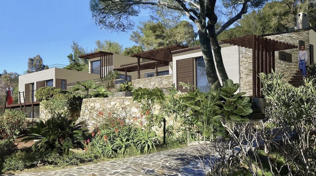 Villa à Saint-Tropez — terrasses en espalier et murs en pierres sèches